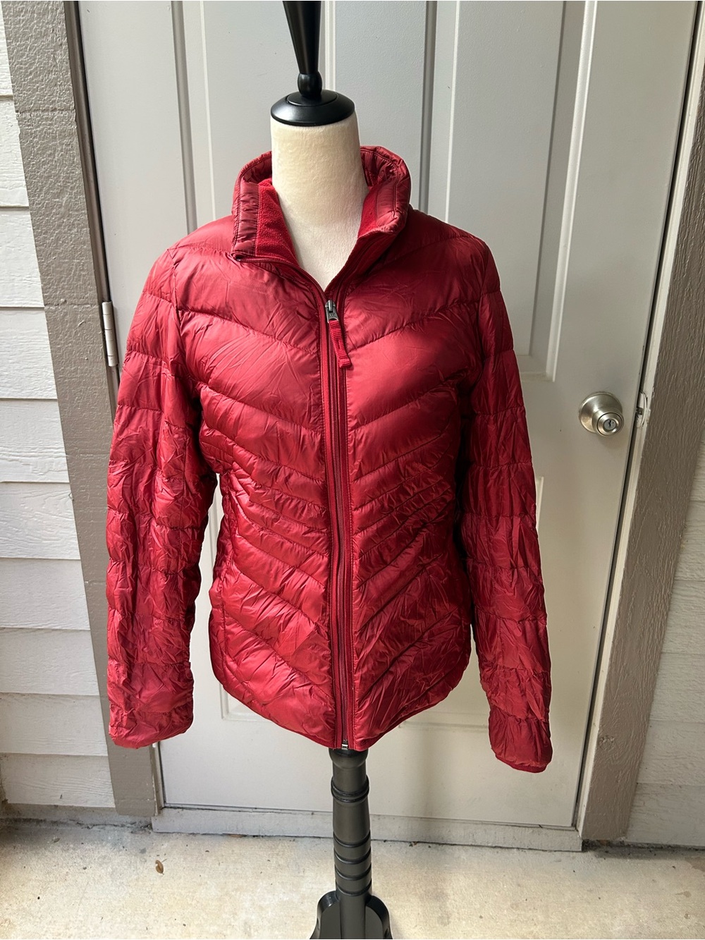 Abercrombie and Fitch Packable Puffer Jacket - Women